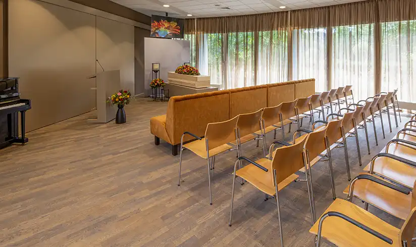 Monuta-Schiedam-uitvaartcentrum-binnen